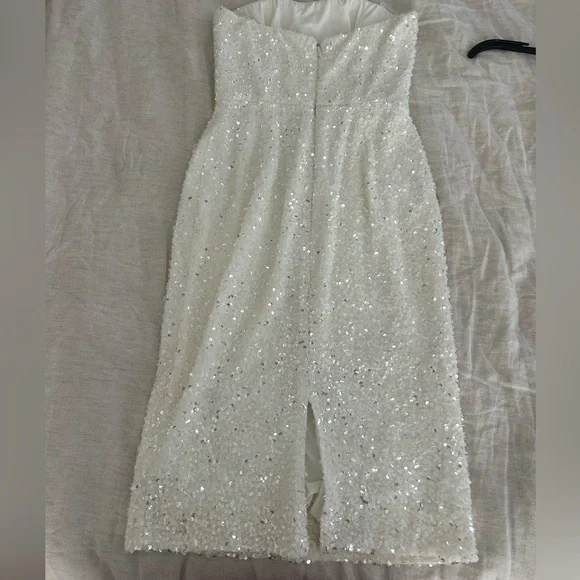 Helsi Strapless White Floral Dress - Picture 7 of 10